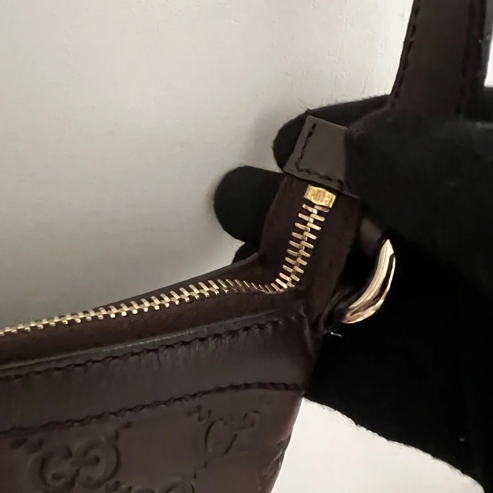 Authentic Preloved Guccissima Dark Brown Messenger bag - Picture 11 of 16